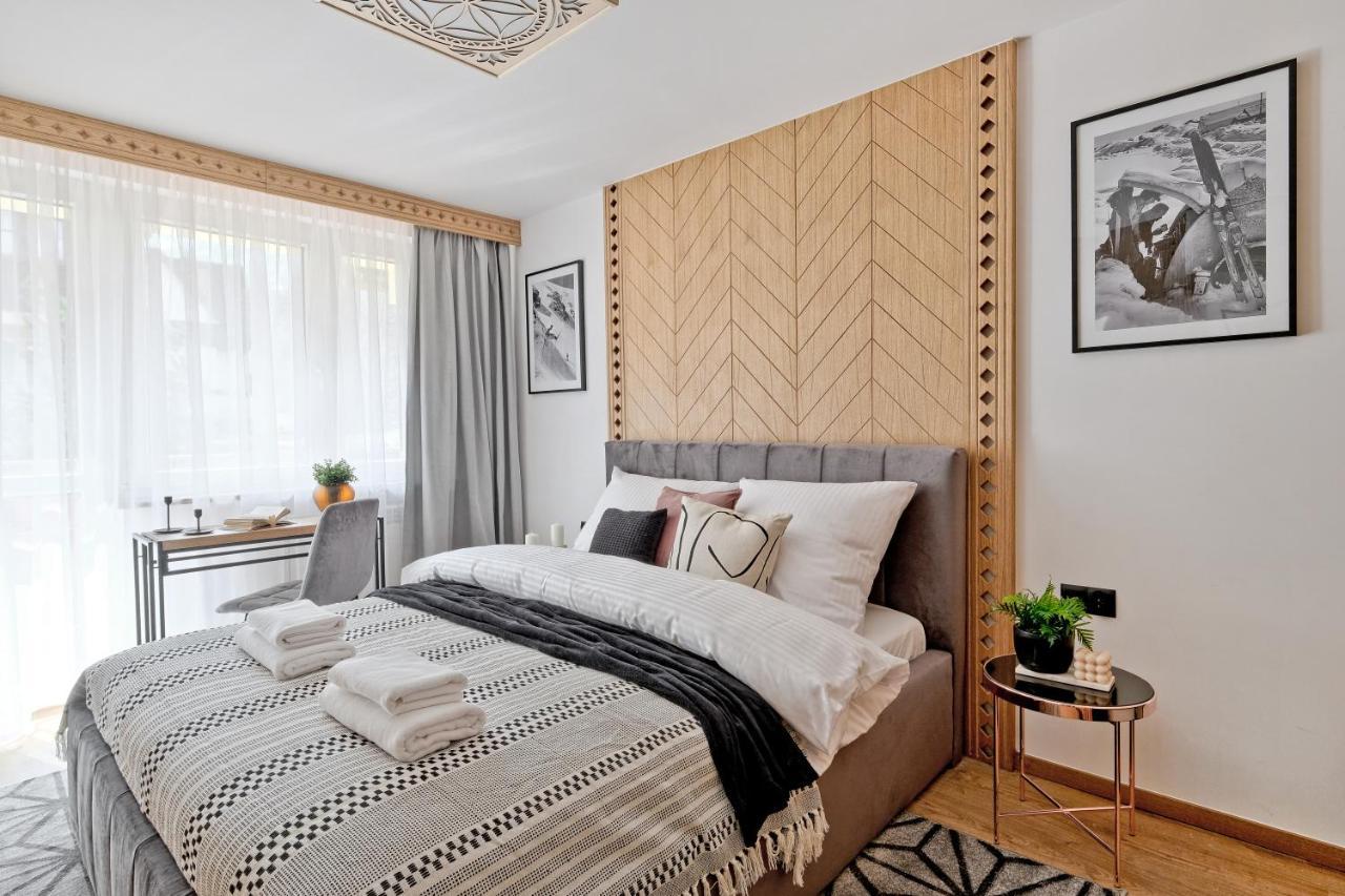 Apartament Narciarski Odkryj ザコパネ エクステリア 写真
